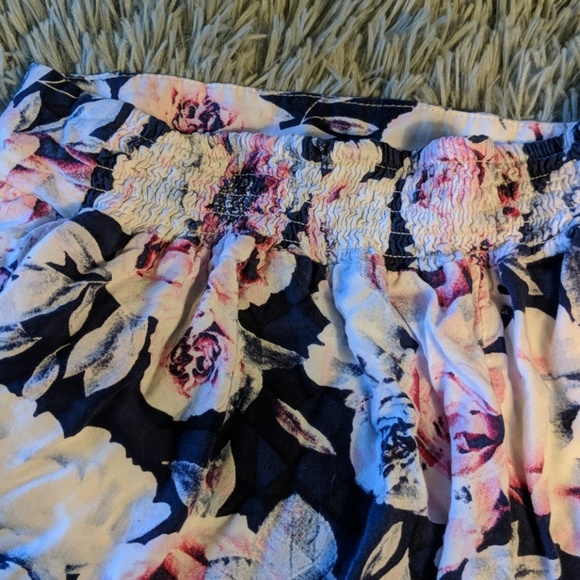 COTTON ON Floral Shorts - Picture 3 of 4